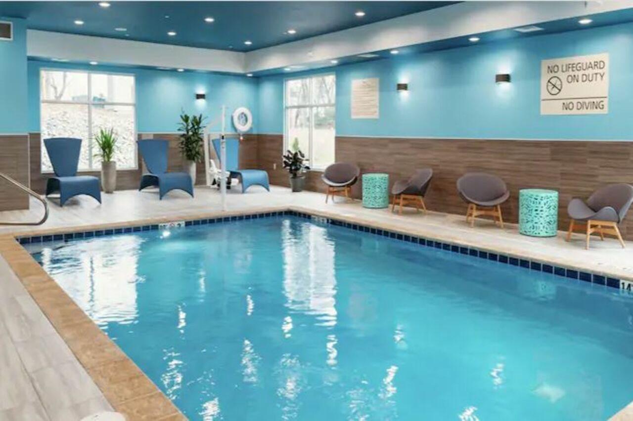 Hampton Inn & Suites Pekin Kültér fotó